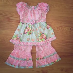 Ann Loren Two-Piece Set